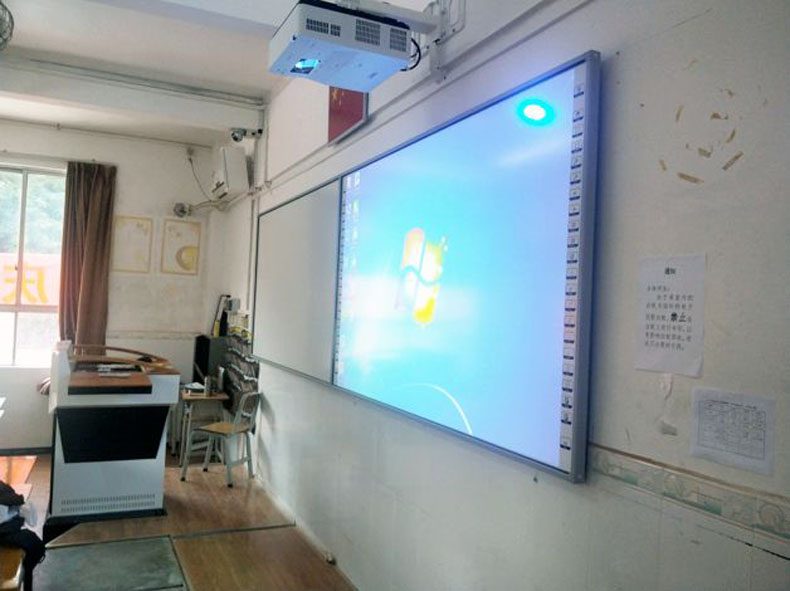 ֮ ҕ NECx<a href=http://www.otw6531.cn/projector/ target=_blank>ͶӰC(j)</a>